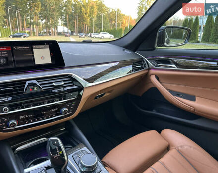 Синій БМВ 5 Серія, об'ємом двигуна 2 л та пробігом 105 тис. км за 27000 $, фото 36 на Automoto.ua