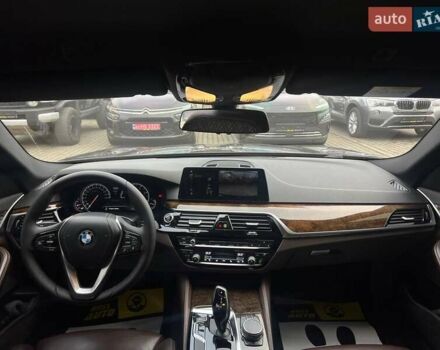 Синій БМВ 5 Серія, об'ємом двигуна 2 л та пробігом 240 тис. км за 28000 $, фото 9 на Automoto.ua