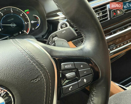БМВ 5 Серія 2018 у Києві на Automoto.ua Синій БМВ 5 Серія, об'ємом двигуна 2 л та пробігом 97 тис. км за 29999 $, фото 42 на Automoto.ua