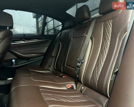 Синій БМВ 5 Серія, об'ємом двигуна 2 л та пробігом 240 тис. км за 28000 $, фото 24 на Automoto.ua