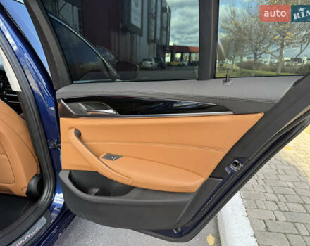 Синій БМВ 5 Серія, об'ємом двигуна 2 л та пробігом 97 тис. км за 29999 $, фото 26 на Automoto.ua