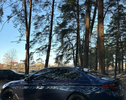Синій БМВ 5 Серія, об'ємом двигуна 2 л та пробігом 80 тис. км за 28400 $, фото 5 на Automoto.ua