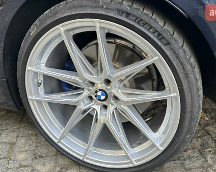 БМВ 5 Серия 2019 в Черновцах на Automoto.ua Синий БМВ 5 Серия, объемом двигателя 3 л и пробегом 137 тыс. км за 42000 $, фото 10 на Automoto.ua