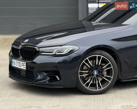 Синий БМВ 5 Серия, объемом двигателя 3 л и пробегом 140 тыс. км за 37500 $, фото 1 на Automoto.ua