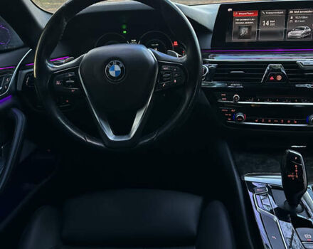 Синій БМВ 5 Серія, об'ємом двигуна 2 л та пробігом 80 тис. км за 28400 $, фото 18 на Automoto.ua