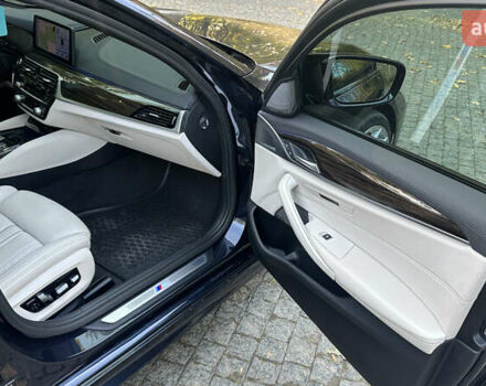 БМВ 5 Серия 2019 в Черновцах на Automoto.ua Синий БМВ 5 Серия, объемом двигателя 3 л и пробегом 137 тыс. км за 42000 $, фото 17 на Automoto.ua