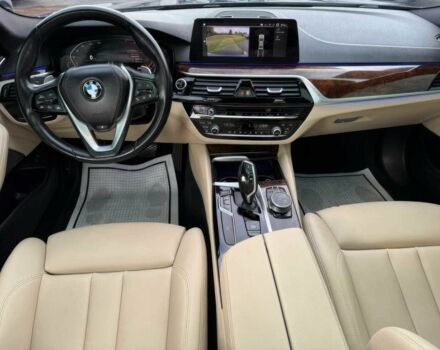 БМВ 5 Серия 2020 в Полтаве на Automoto.ua Синий БМВ 5 Серия, объемом двигателя 2 л и пробегом 33 тыс. км за 11500 $, фото 6 на Automoto.ua