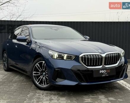 Синий БМВ 5 Серия, объемом двигателя 2 л и пробегом 38 тыс. км за 69700 $, фото 7 на Automoto.ua