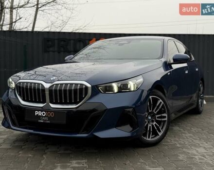 Синий БМВ 5 Серия, объемом двигателя 2 л и пробегом 38 тыс. км за 69700 $, фото 2 на Automoto.ua