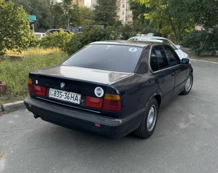 Синій БМВ 5 Серія, об'ємом двигуна 1.9 л та пробігом 3 тис. км за 1502 $, фото 2 на Automoto.ua