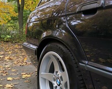 Синий БМВ 5 Серия, объемом двигателя 2.5 л и пробегом 335 тыс. км за 4555 $, фото 11 на Automoto.ua