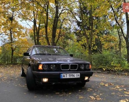 Синий БМВ 5 Серия, объемом двигателя 2.5 л и пробегом 335 тыс. км за 4555 $, фото 2 на Automoto.ua