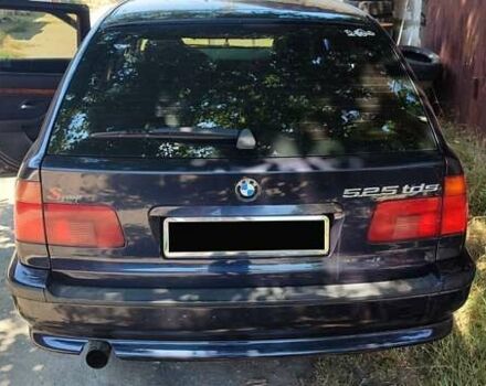 Синий БМВ 5 Серия, объемом двигателя 2.5 л и пробегом 425 тыс. км за 5200 $, фото 5 на Automoto.ua