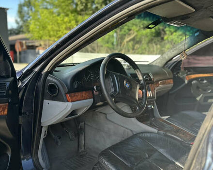 Синій БМВ 5 Серія, об'ємом двигуна 2.5 л та пробігом 427 тис. км за 3000 $, фото 7 на Automoto.ua