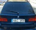 Синий БМВ 5 Серия, объемом двигателя 2.5 л и пробегом 298 тыс. км за 1100 $, фото 1 на Automoto.ua