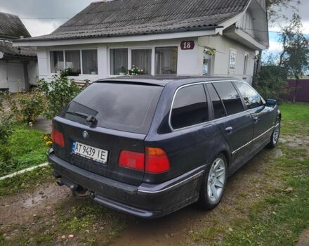 Синий БМВ 5 Серия, объемом двигателя 2 л и пробегом 239 тыс. км за 3400 $, фото 5 на Automoto.ua
