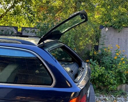 Синий БМВ 5 Серия, объемом двигателя 2 л и пробегом 400 тыс. км за 3700 $, фото 3 на Automoto.ua