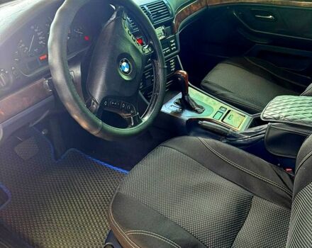 Синий БМВ 5 Серия, объемом двигателя 2.5 л и пробегом 450 тыс. км за 3500 $, фото 10 на Automoto.ua