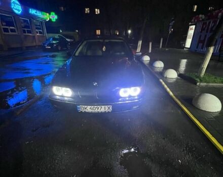 Синій БМВ 5 Серія, об'ємом двигуна 2 л та пробігом 1000 тис. км за 4900 $, фото 5 на Automoto.ua