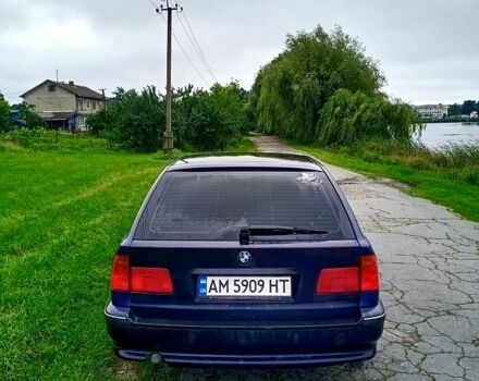 Синий БМВ 5 Серия, объемом двигателя 2.5 л и пробегом 0 тыс. км за 3200 $, фото 2 на Automoto.ua