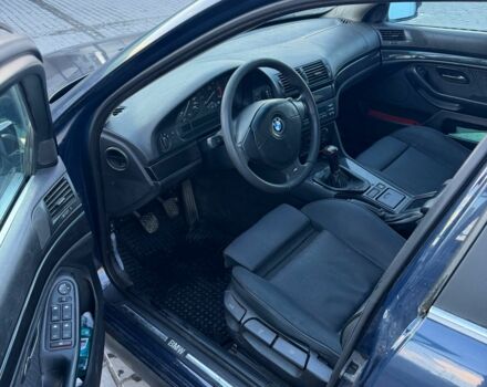 Синій БМВ 5 Серія, об'ємом двигуна 3 л та пробігом 396 тис. км за 4400 $, фото 6 на Automoto.ua