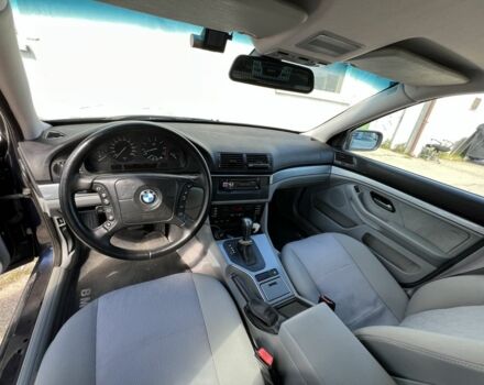 Синий БМВ 5 Серия, объемом двигателя 2.5 л и пробегом 393 тыс. км за 8000 $, фото 4 на Automoto.ua
