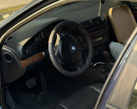 Синій БМВ 5 Серія, об'ємом двигуна 2.93 л та пробігом 600 тис. км за 5300 $, фото 5 на Automoto.ua