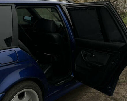 Синій БМВ 5 Серія, об'ємом двигуна 3 л та пробігом 300 тис. км за 5600 $, фото 9 на Automoto.ua