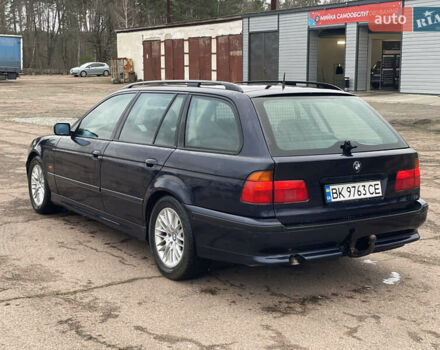 Синий БМВ 5 Серия, объемом двигателя 2.5 л и пробегом 367 тыс. км за 3850 $, фото 1 на Automoto.ua