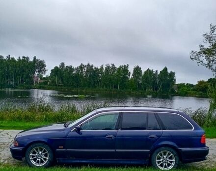 Синий БМВ 5 Серия, объемом двигателя 2.5 л и пробегом 0 тыс. км за 3200 $, фото 5 на Automoto.ua