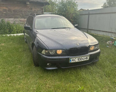 Синий БМВ 5 Серия, объемом двигателя 3 л и пробегом 380 тыс. км за 5000 $, фото 2 на Automoto.ua