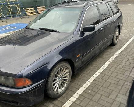 Синий БМВ 5 Серия, объемом двигателя 1.95 л и пробегом 300 тыс. км за 4000 $, фото 1 на Automoto.ua