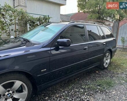 Синий БМВ 5 Серия, объемом двигателя 3 л и пробегом 327 тыс. км за 5500 $, фото 4 на Automoto.ua