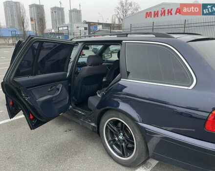 Синий БМВ 5 Серия, объемом двигателя 3 л и пробегом 777 тыс. км за 5700 $, фото 9 на Automoto.ua