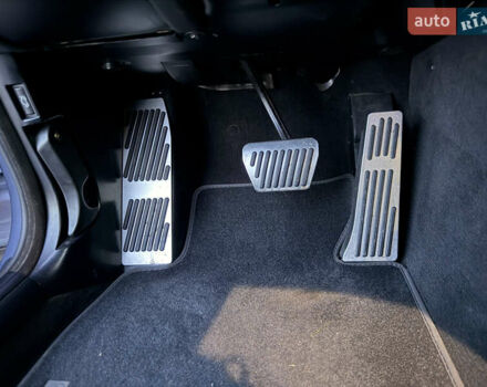 Синий БМВ 5 Серия, объемом двигателя 2.5 л и пробегом 318 тыс. км за 6500 $, фото 34 на Automoto.ua