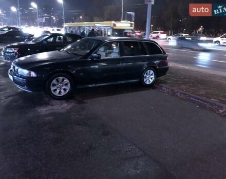 Синій БМВ 5 Серія, об'ємом двигуна 3 л та пробігом 350 тис. км за 4700 $, фото 1 на Automoto.ua