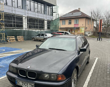 Синий БМВ 5 Серия, объемом двигателя 1.95 л и пробегом 300 тыс. км за 4000 $, фото 2 на Automoto.ua