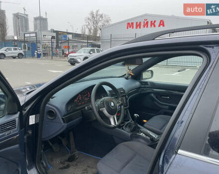 Синий БМВ 5 Серия, объемом двигателя 3 л и пробегом 777 тыс. км за 5700 $, фото 10 на Automoto.ua