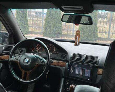 Синий БМВ 5 Серия, объемом двигателя 2.9 л и пробегом 330 тыс. км за 5500 $, фото 10 на Automoto.ua