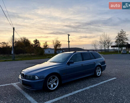 Синий БМВ 5 Серия, объемом двигателя 2.5 л и пробегом 318 тыс. км за 6500 $, фото 1 на Automoto.ua