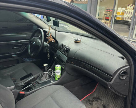 Синий БМВ 5 Серия, объемом двигателя 1.95 л и пробегом 300 тыс. км за 4000 $, фото 10 на Automoto.ua