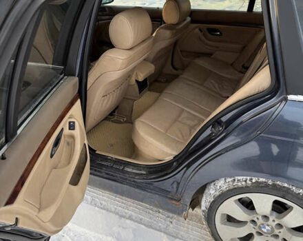 Синий БМВ 5 Серия, объемом двигателя 2.5 л и пробегом 380 тыс. км за 3500 $, фото 13 на Automoto.ua