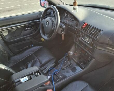 Синій БМВ 5 Серія, об'ємом двигуна 2.5 л та пробігом 300 тис. км за 3200 $, фото 9 на Automoto.ua