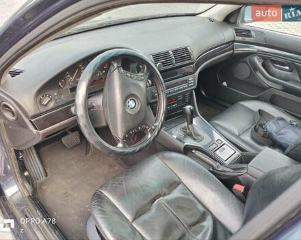 Синій БМВ 5 Серія, об'ємом двигуна 2.5 л та пробігом 350 тис. км за 4600 $, фото 2 на Automoto.ua