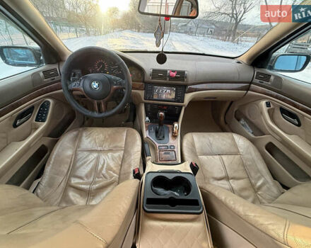 Синий БМВ 5 Серия, объемом двигателя 2.5 л и пробегом 380 тыс. км за 3500 $, фото 12 на Automoto.ua