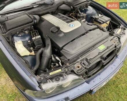Синій БМВ 5 Серія, об'ємом двигуна 2.5 л та пробігом 350 тис. км за 4600 $, фото 11 на Automoto.ua