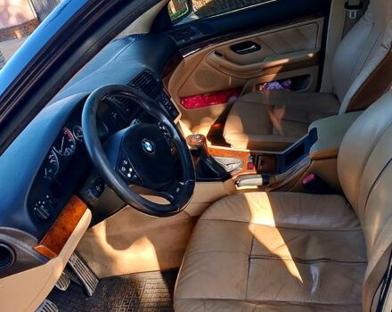 Синий БМВ 5 Серия, объемом двигателя 2.5 л и пробегом 380 тыс. км за 3800 $, фото 1 на Automoto.ua