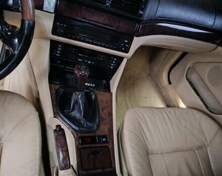 Синий БМВ 5 Серия, объемом двигателя 1.95 л и пробегом 310 тыс. км за 5400 $, фото 12 на Automoto.ua