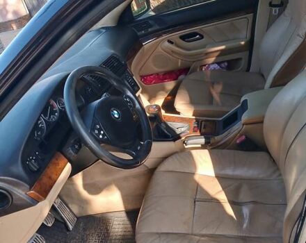 Синий БМВ 5 Серия, объемом двигателя 2.5 л и пробегом 300 тыс. км за 3800 $, фото 2 на Automoto.ua