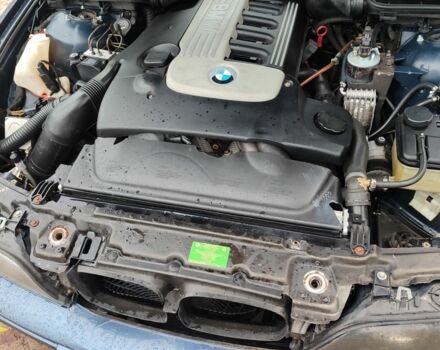 Синий БМВ 5 Серия, объемом двигателя 2.9 л и пробегом 456 тыс. км за 6300 $, фото 2 на Automoto.ua